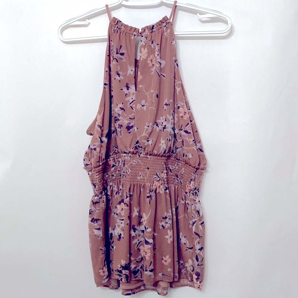 Express Tank Top - Picture 2 of 4